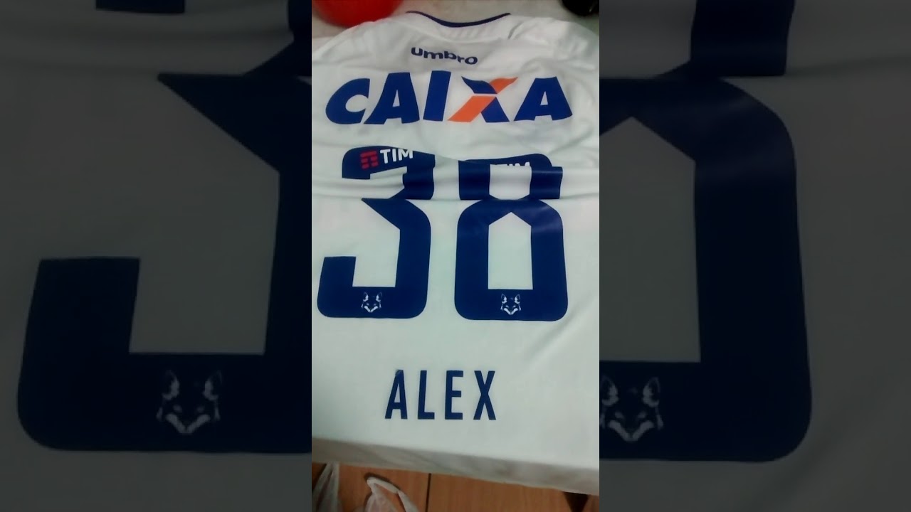 Como Remover nomes indesejáveis das camisas de futebol.Lembrando que esse não é o Alex talento mito