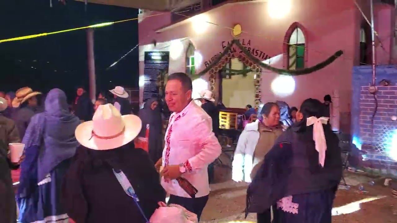 Mayordomia de san sebastian  2026 bailando el achante  y el torito 