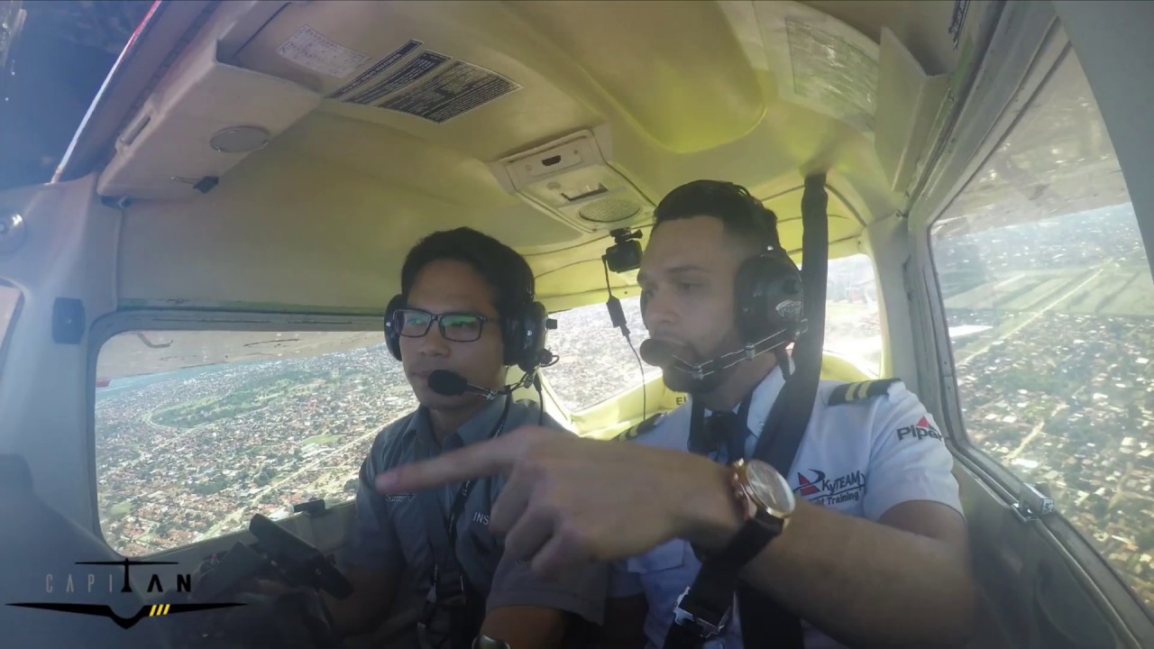 vuelo de ambientamiento cessna 152 mi primer vuelo en 7 años! escuela de aviacion Skyteam Bolivia