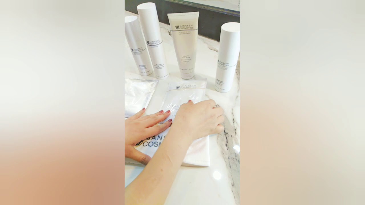 Janssen facial kit price in Pakistan || demanding skin facial with botanical whitening mask ||
