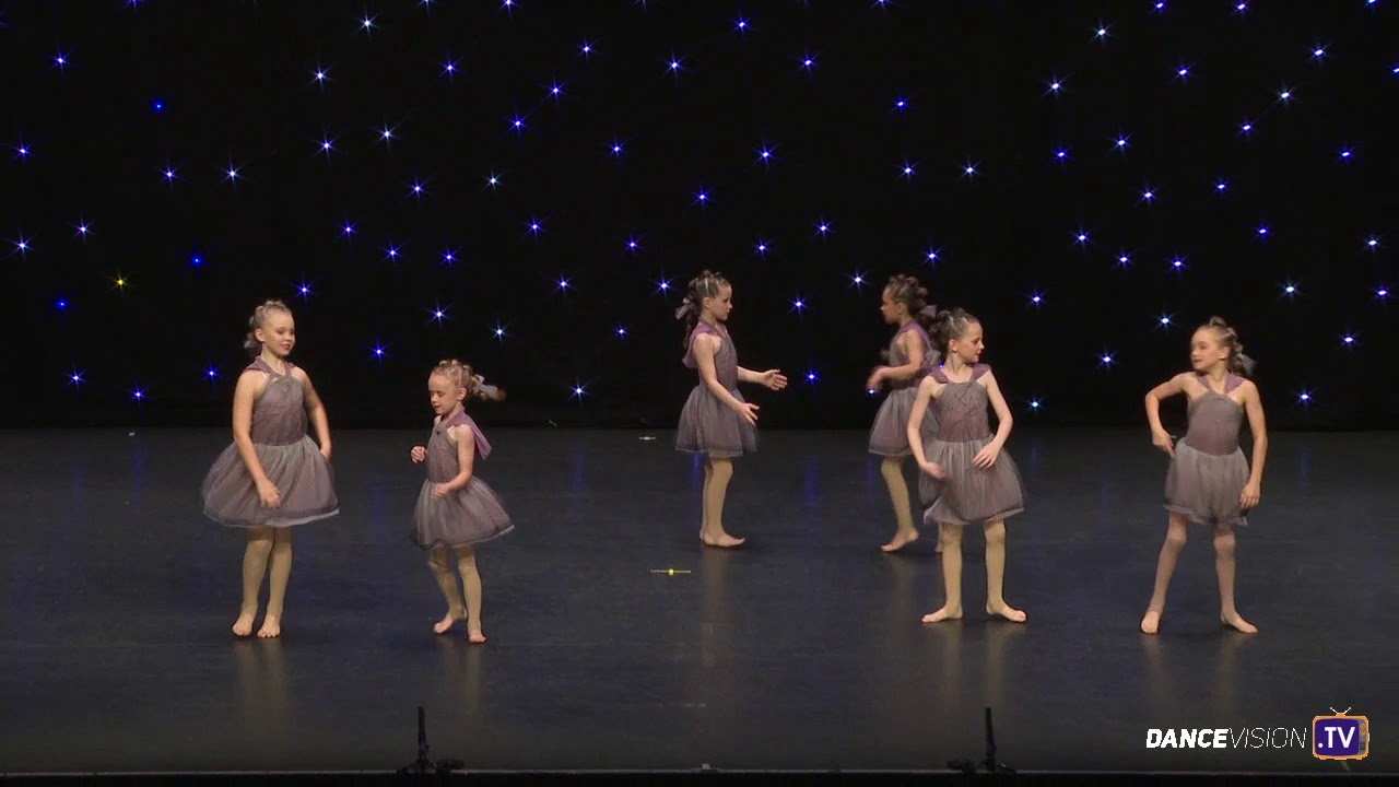 Morton Academy || 8 yrs Lyrical - Ipswich Junior Eisteddfod 2019 (Rainbow)