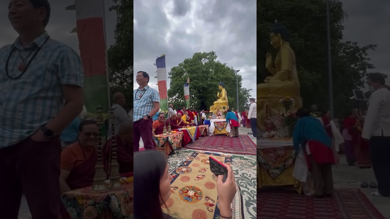 Mharmi molam  hyolmo / yolmo style . Tibetan buddhism prayer