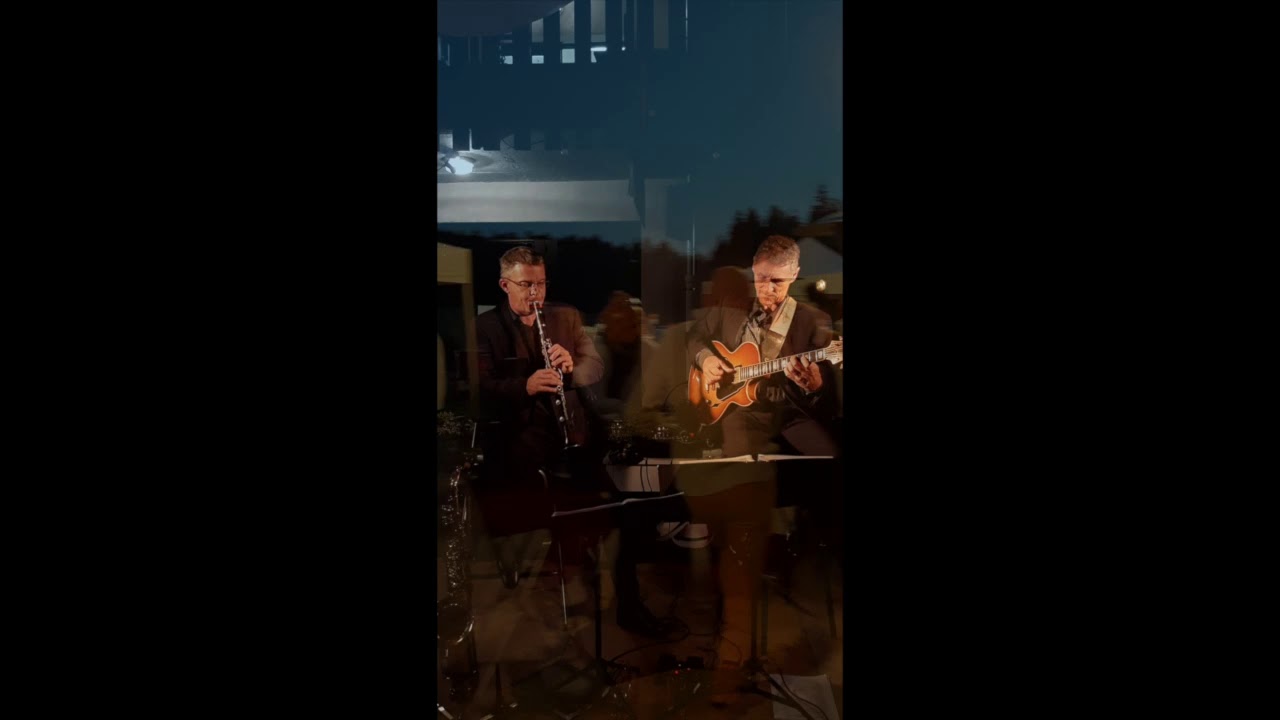 Duo Guitare, clarinette/saxophone. Christian CHIRON et Claude JEANNET guitare