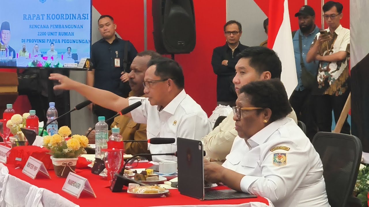 Koordinasi Pembangunan 2.200 Rumah Bersama 8 Bupati, Negara Hadir Untuk Masyarakat Papua Pegunungan 
