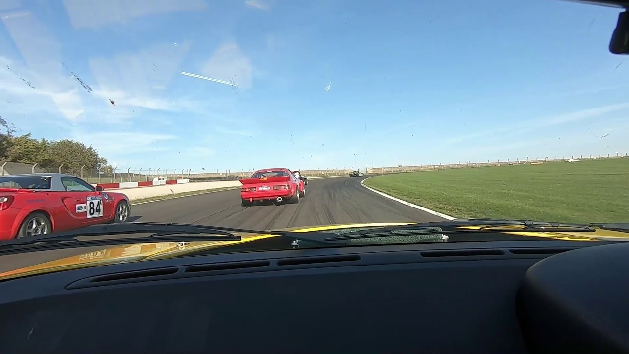 Porsche 928 RaceCar - full in car video of race at Donington Sept 2018