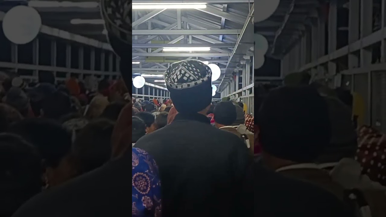 Mahakumbh #prayagraj #prayagrajkumbh #railwaystation #public #Crowd #arrangements #management