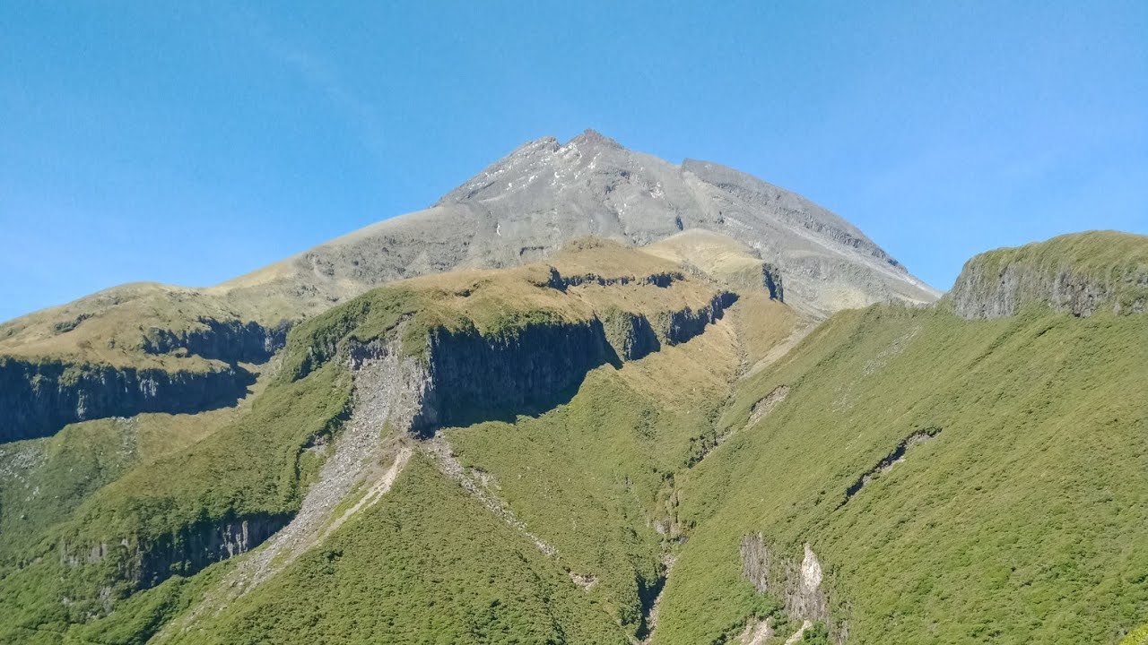 Pouakai Circuit Hike, Taranaki (Part Three - Holly Hut to North Egmont Visitor Centre)