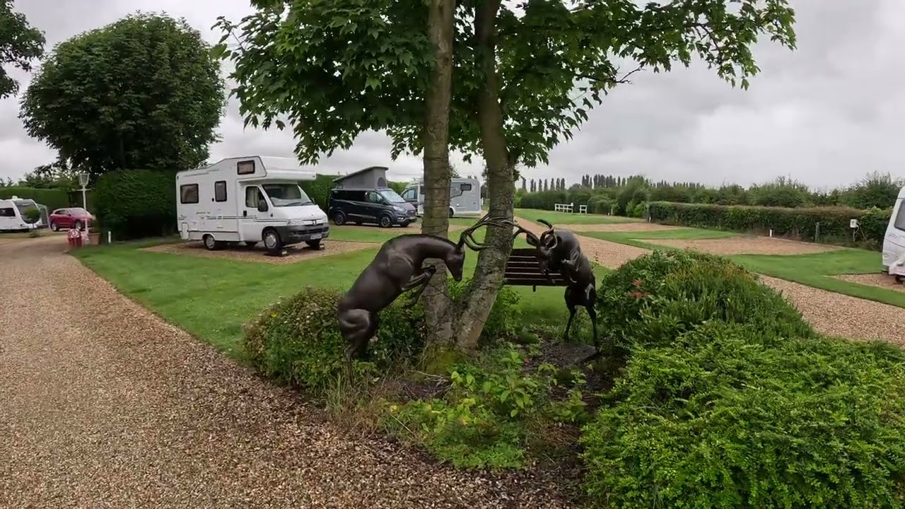 Delph Bank Touring  Park [ MA60 ]