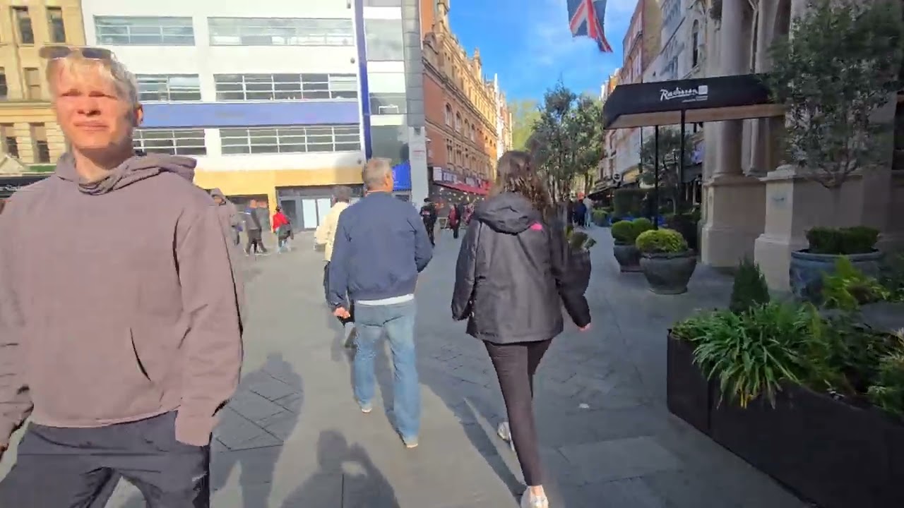 Spring Walk tour in London 2025...