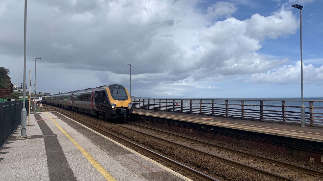 Train Spotting at Dawlish