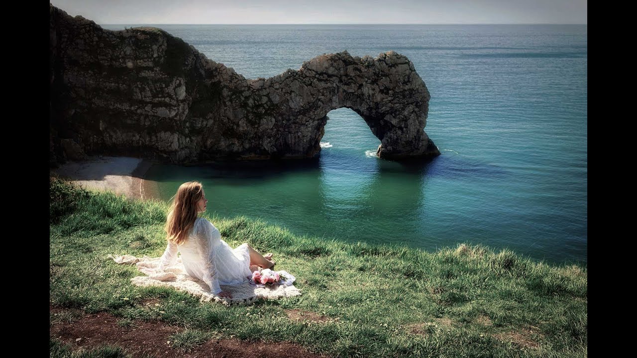 DURDLE DOOR Dorset Cliffs Pregnancy Photo Shoot