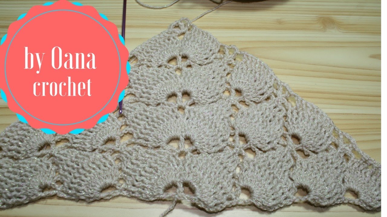 Crochet Leaf stitch triangle scarf /shawl- by Oana