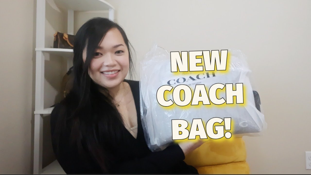 Unboxing my new Coach bag!