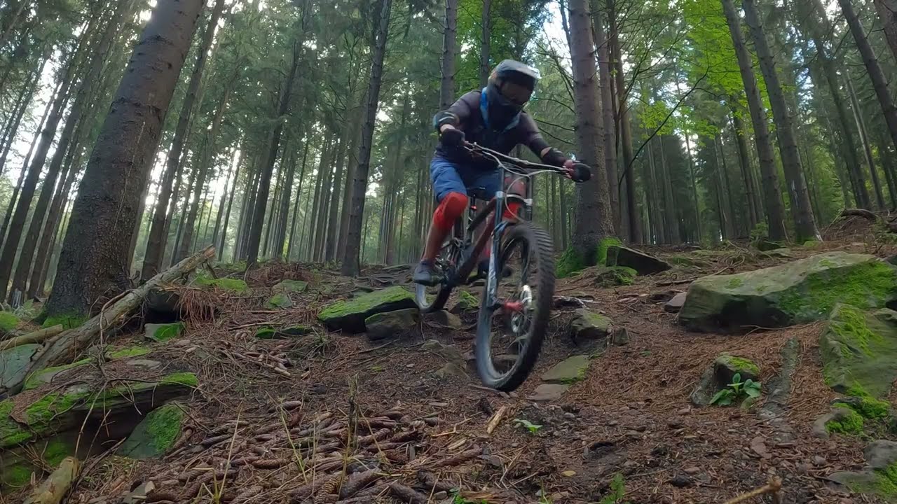 muddy shredding shots edit | MTB Heidelberg Königstuhl