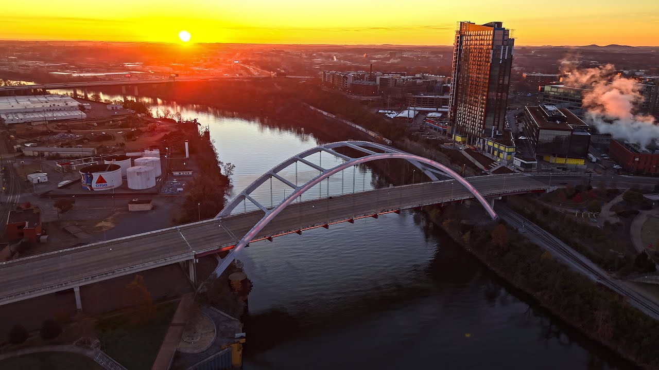 Sunrise Flight Over Nashville, DJI Air 3S, Tennessee, Drone