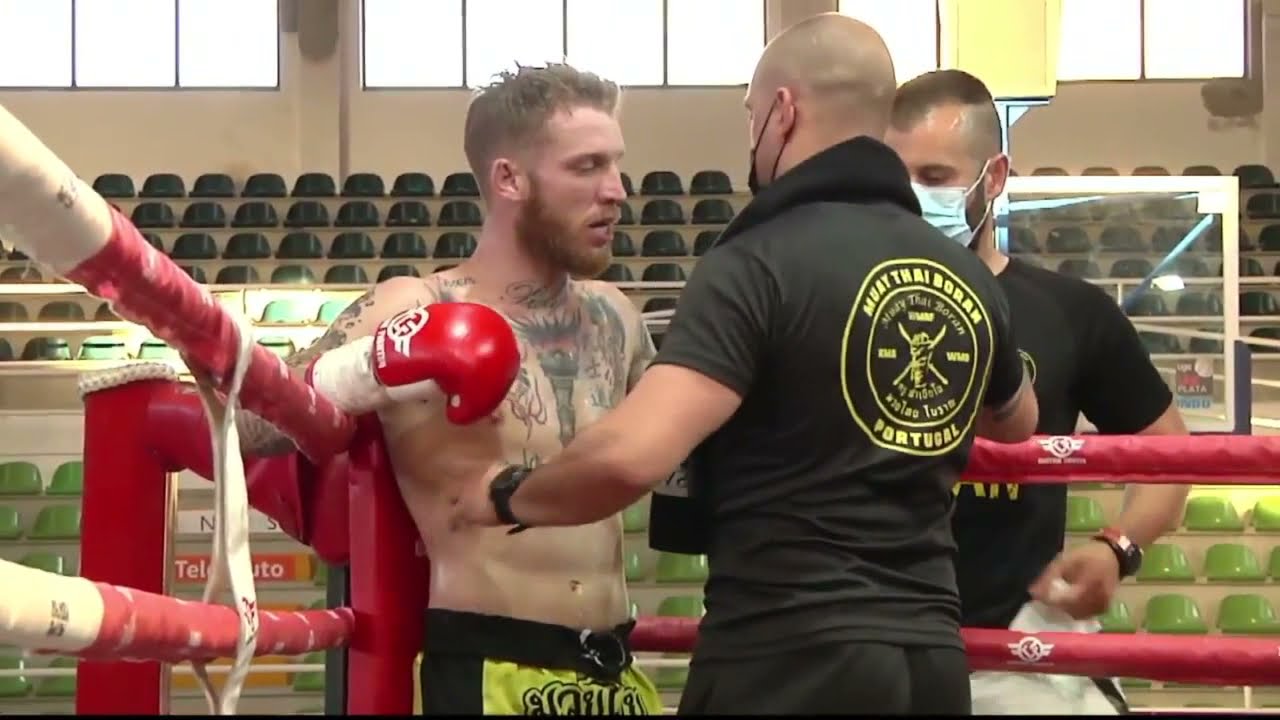 Super Fight  profesional de Muaythai  Internacional  -67 KG Victor Conesa Vs Francisco Tamagnini