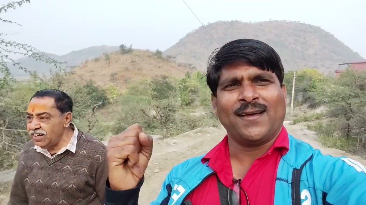 समाज के नकली ठेकेदारों स्वतंत्रता दिवस पर 4 लाख फुट भूमि दान कर इतिहास रच दिया भाटी परिवार ने। 