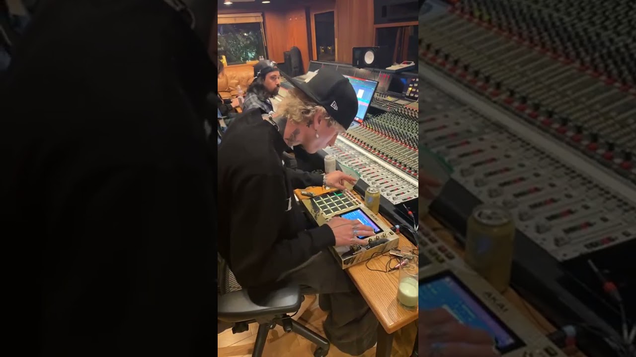 Machine Gun Kelly mgk Instagram live 04.06.2025