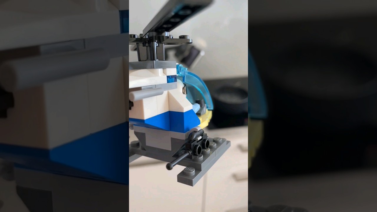 Testing resistance of lego minifig in boiling water- 15 mins.👍 set 30367 #lego #bricks #shorts