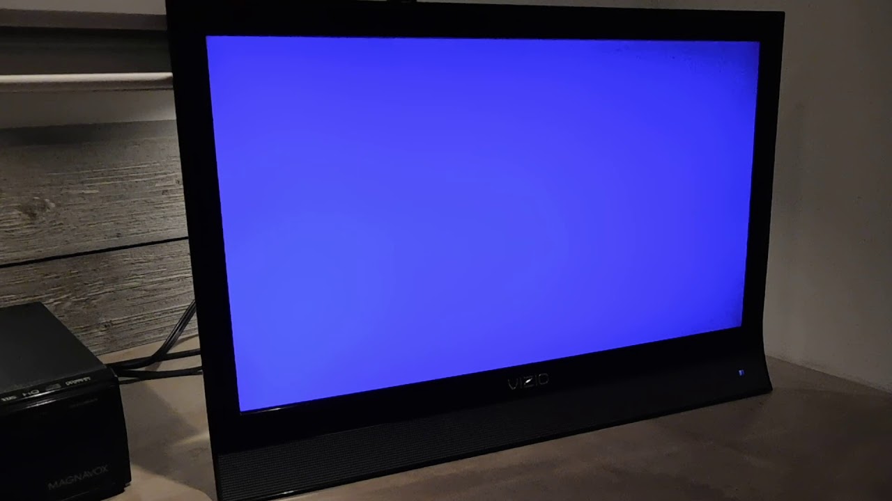 Magnavox DV220MW9 DVD/VCR Player Demo Video