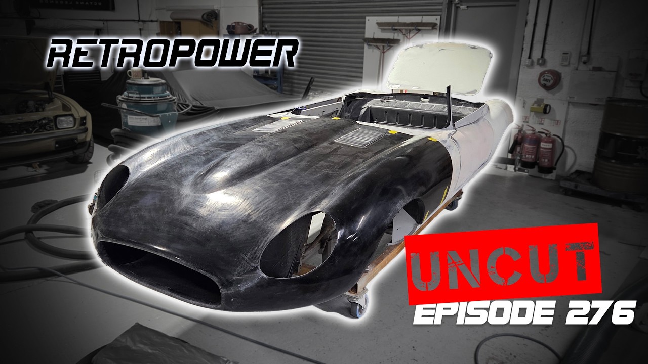 Restomod E-type Carbon Bonnet