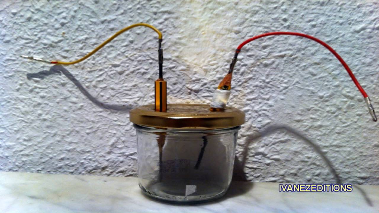 Como hacer tu propia sosa c&aacute;ustica (NaOH) para hacer jab&oacute;n por electr&oacute;lisis. (Experimento casero)
