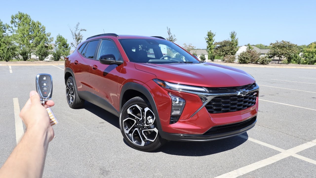 2024 Chevrolet Trax 2RS: Start Up, Walkaround, Test Drive and Review