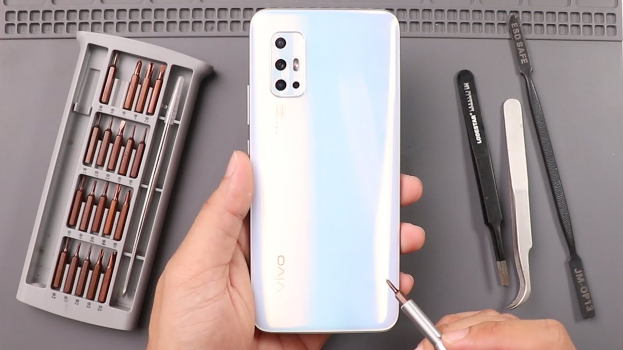 Kamera depan terbaik? - Bongkar vivo V19!