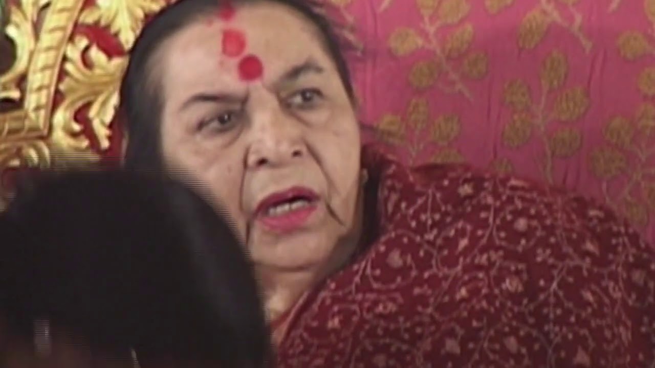 Aaj Sahaj Main Holi Mere Rasiya | Bhajan in Persence Of Shree Mataji Birthday Puja 2008 Chhindwara |