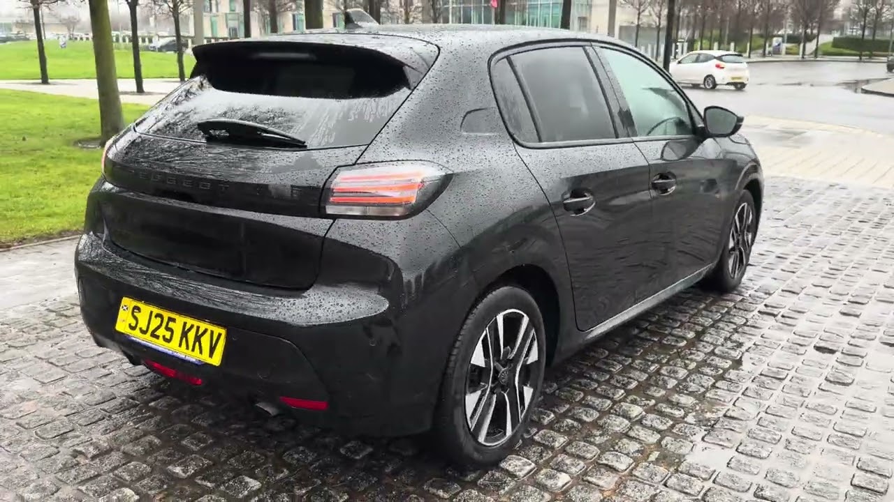 Peugeot 208 for sale 2025 model 1.2 petrol 