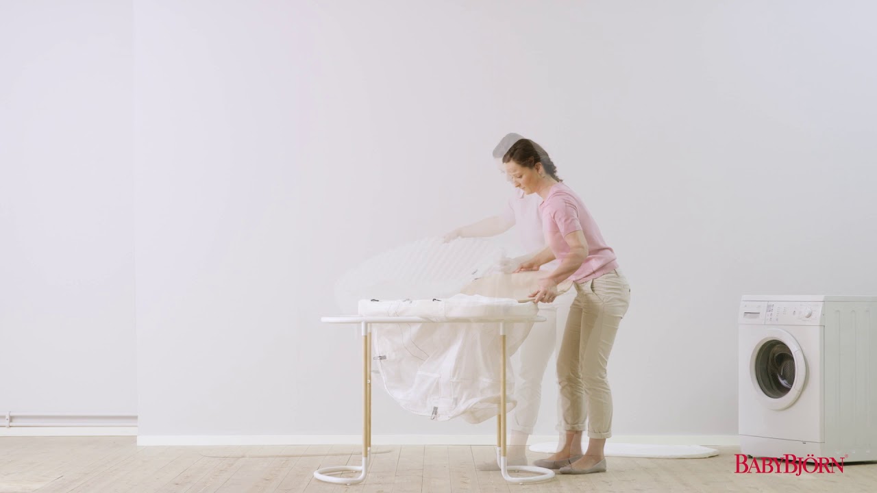 BABYBJÖRN – How to wash the fabric in your Baby Crib