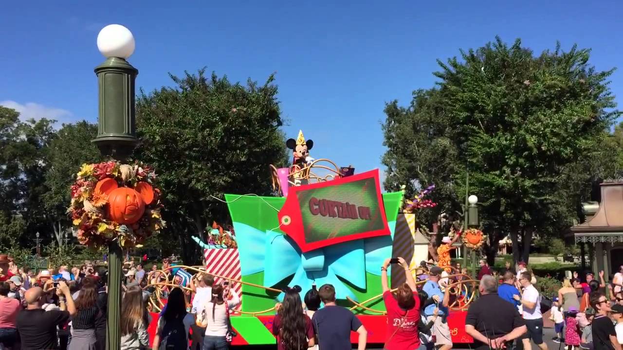 Move It!  Shake It!  Dance & Play It!  Premiere street party October 24, 2014