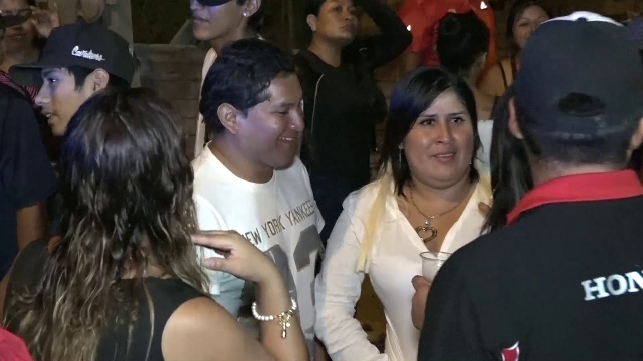 MUÑECO DE CARTON - CHACAL Y SUS ESTRELLAS...FELIZ CUMPLEAÑOS 