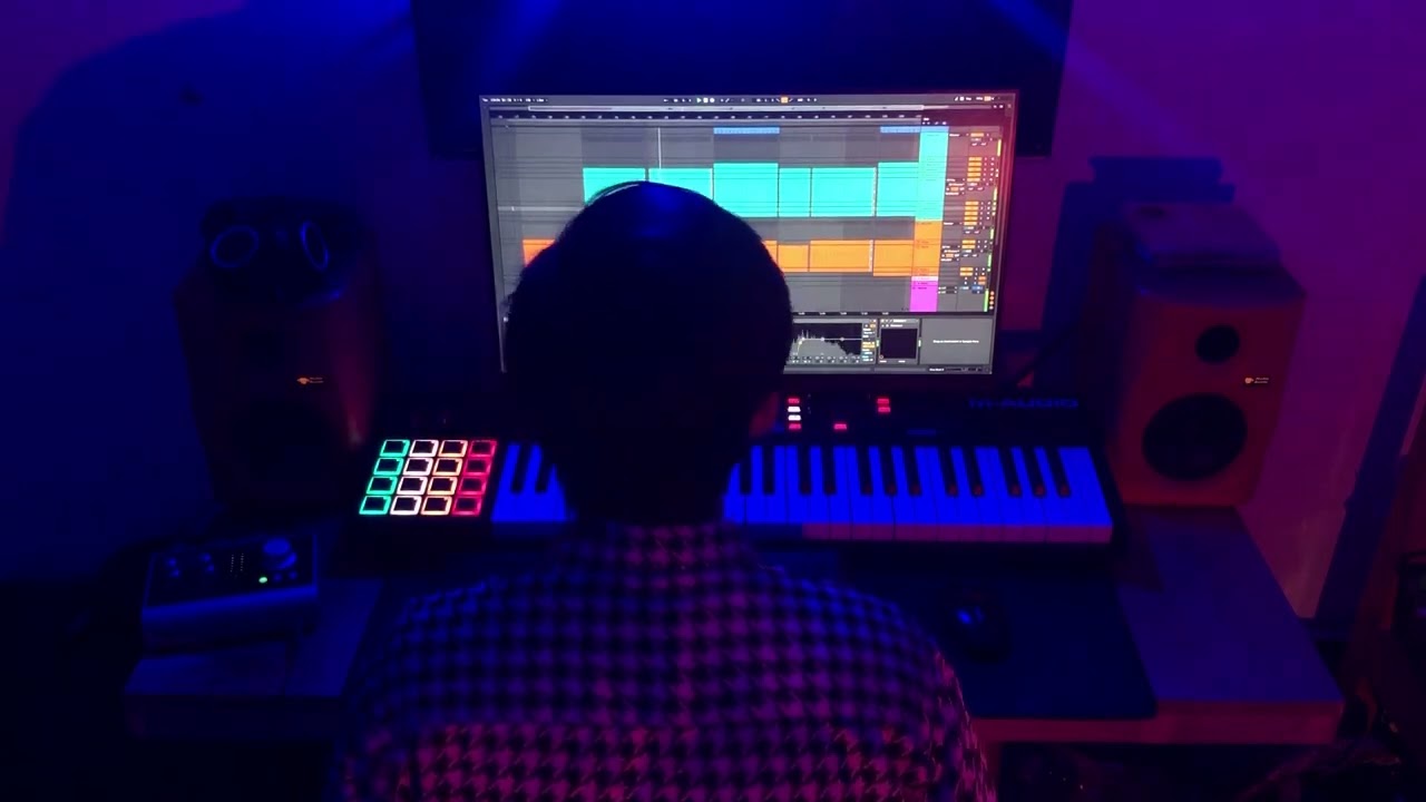 lần hẹn h&ograve; đầu ti&ecirc;n remix