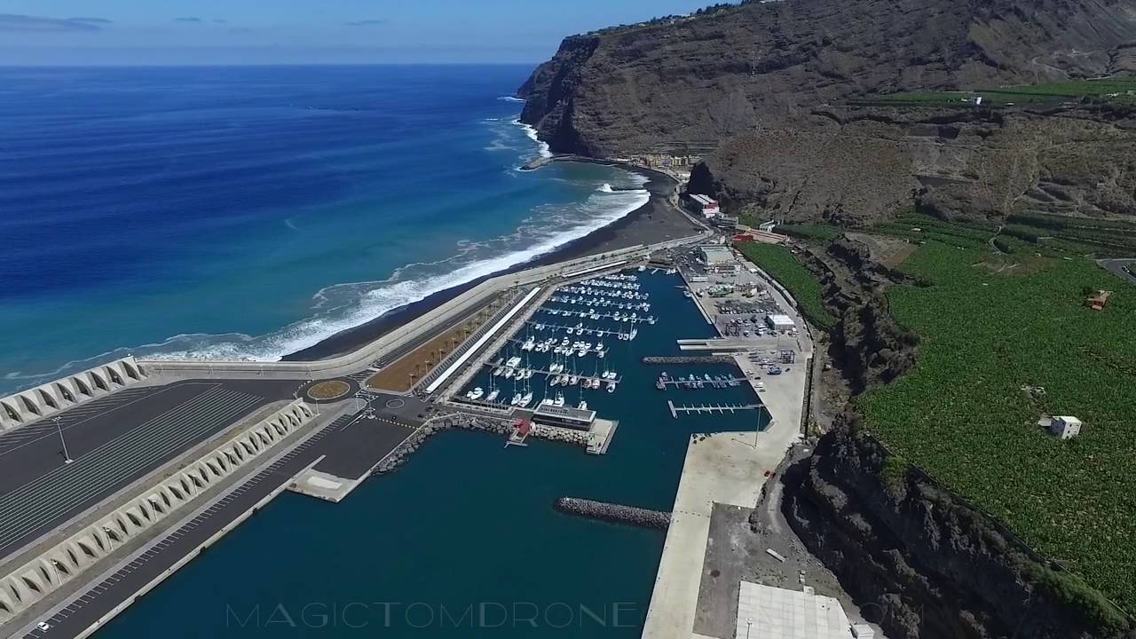 Strand und Puerto de Tazacorte