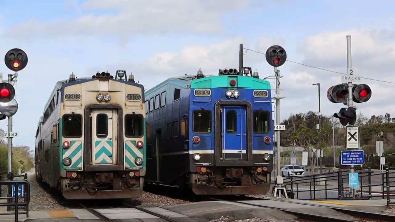 Trains in Sorrento valley #trains #cool #amtrak #coaster #railway 