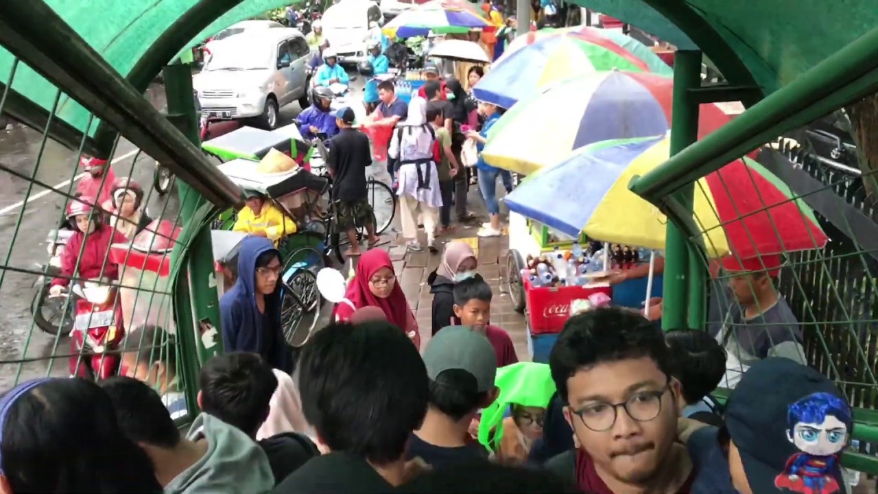 AWAS COPET JPO STASIUN BOGOR / JEMBATAN PENYEBRANGAN ORANG STASIUN BOGOR