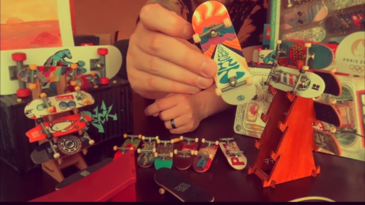 Relaxing Tech Deck Shop Roleplay (ASMR)