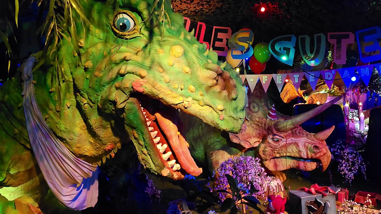 Dinosaur Darkride re imagined with cute party Dinos POV Madame Freudenreich Curiosités at Europapark