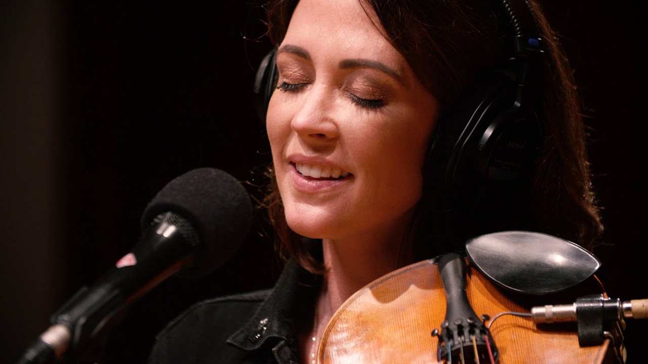 Amanda Shires - Swimmer (Live at The Current)