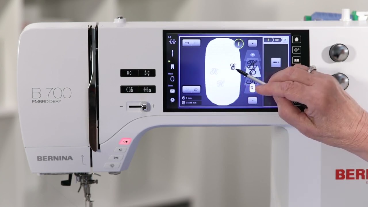 B 700 Features