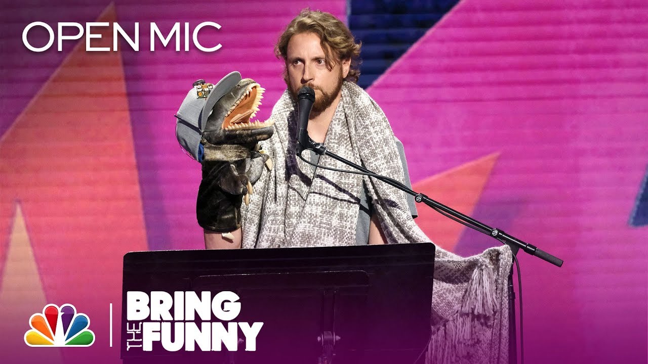 Variety Act Drennon Davis Performs in the Open Mic Round - Bring The Funny (Open Mic)