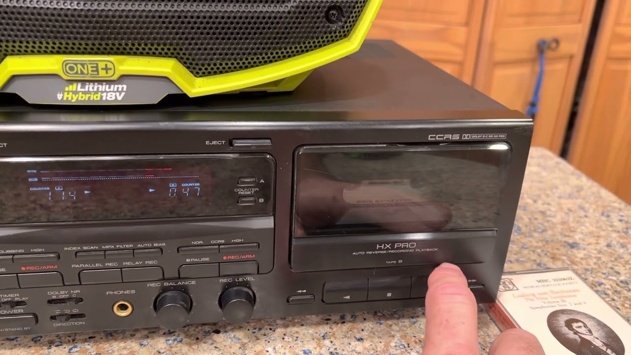 Kenwood KX-W8060 Stereo Double Cassette player & recorder demo and test