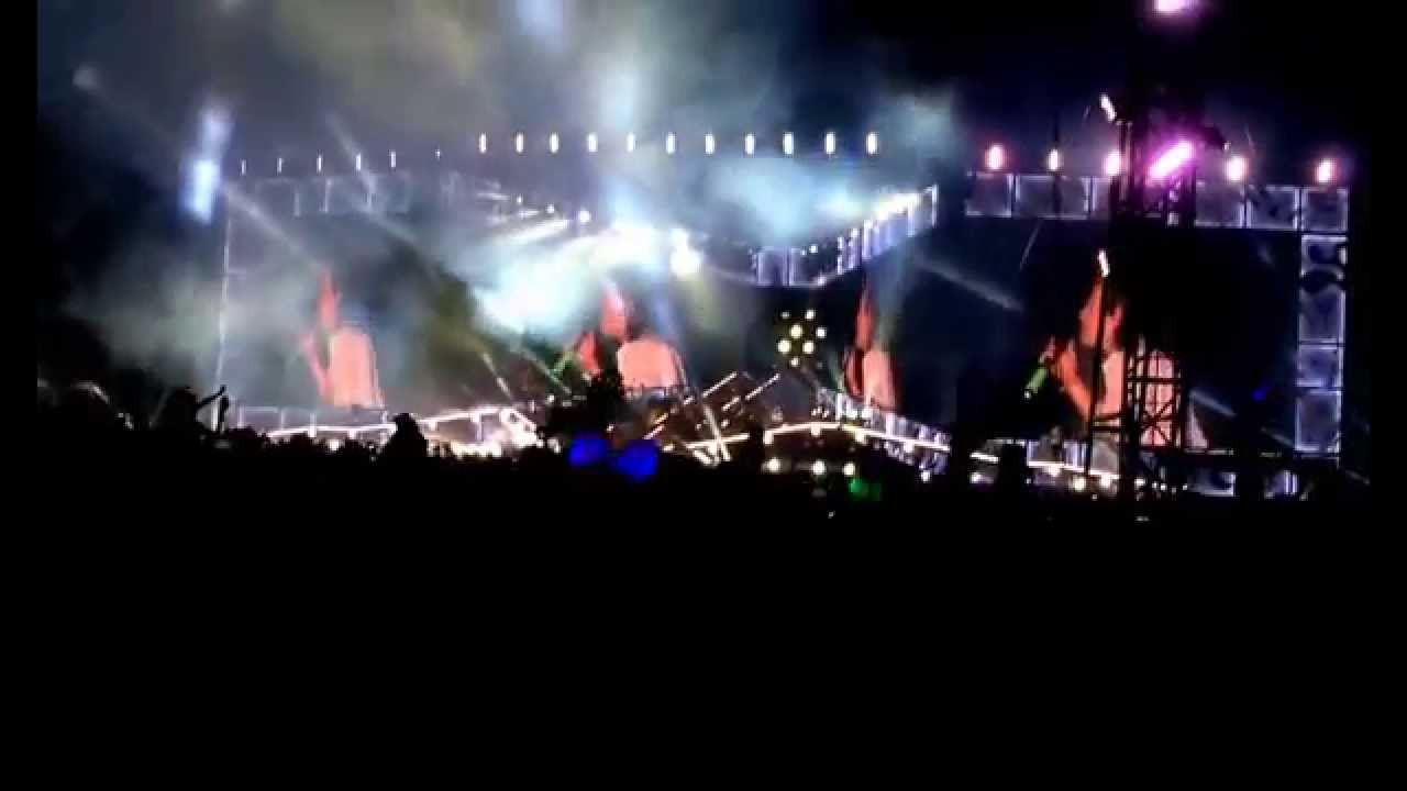 Intro + Clouds: One Direction On The Road Again Tour 14/2/15 Melbourne Australia