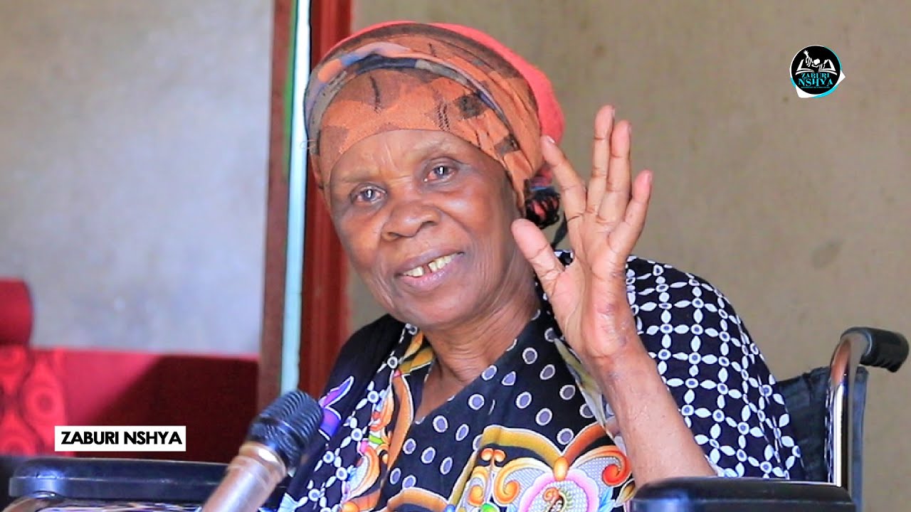 Mukecuru MAKURATA mbere yo gupfa Ahanuye ibigiye kuba| Inzara n' n'icyorezo| Umutingito wari umwishe