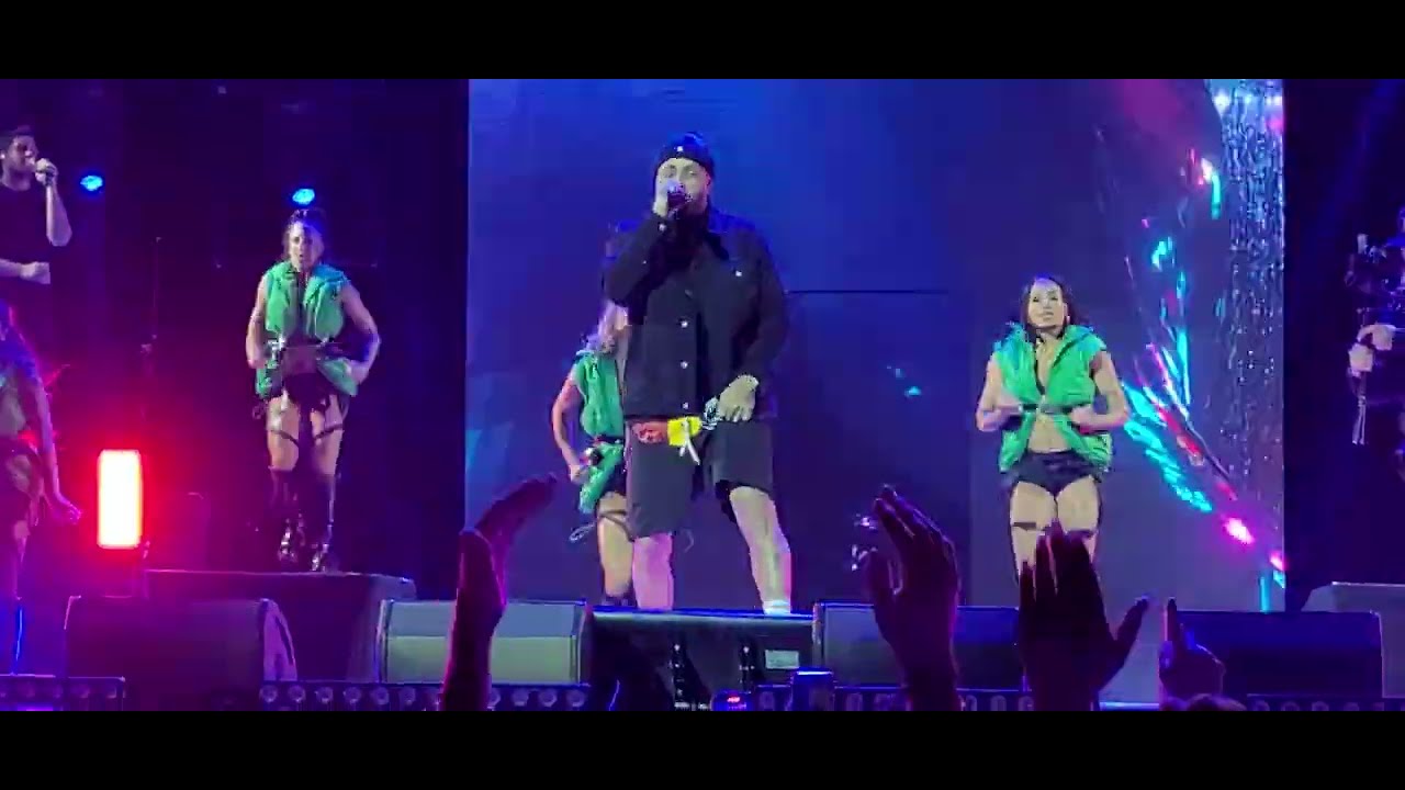 Nicky Jam - Te Robaré (Show Opening) (Infinity Tour - Lanxess Arena Köln - LIVE - 2022-05-21)