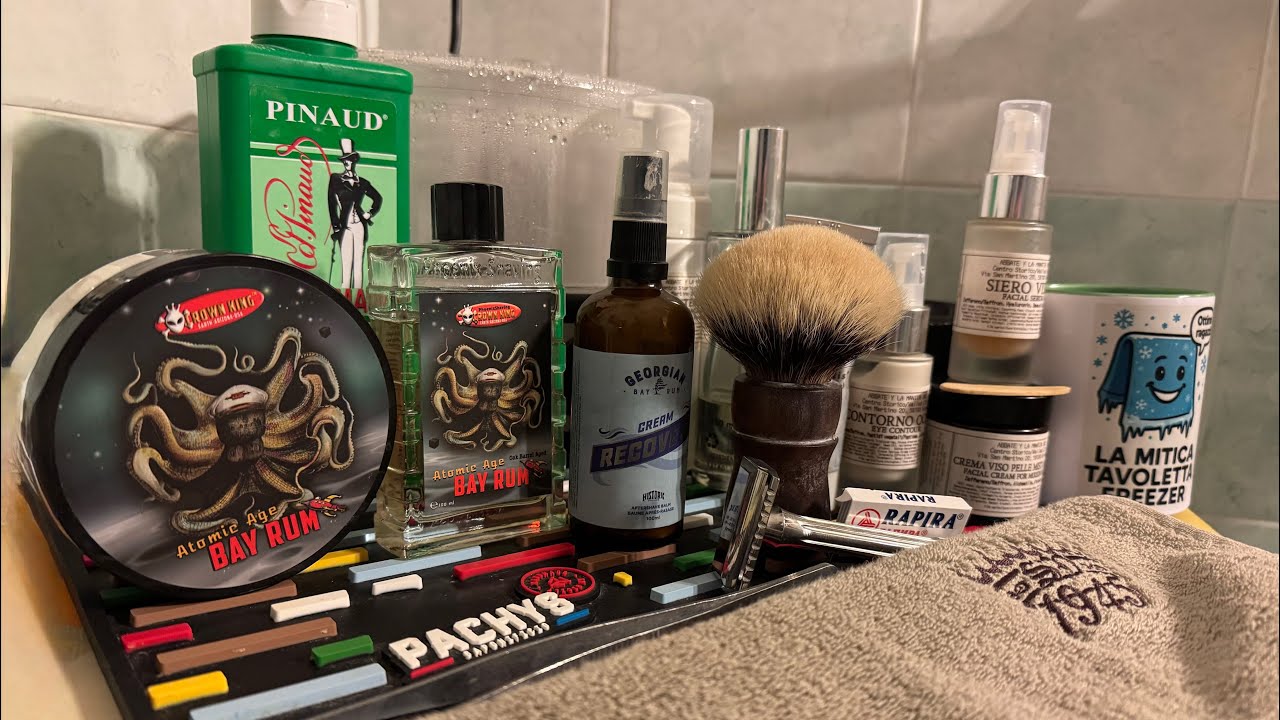 Atomic Age Bay Rum by Phoenix Artisan Accountrements -Blackbird Razor by Blackland - Manchurian Oumo