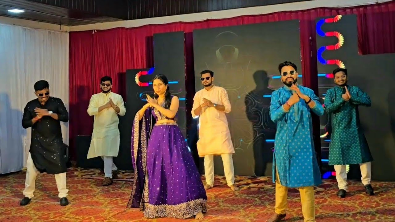 Beginner Sangeet Group Dance by Pune Team 💃✨️#viralvideo #sangeet #dancesteps #beginners #groupdance