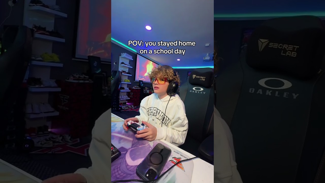 Что происходит, когда вы пропускаете школу, чтобы играть в игры ЦЕЛЫЙ ДЕНЬ?