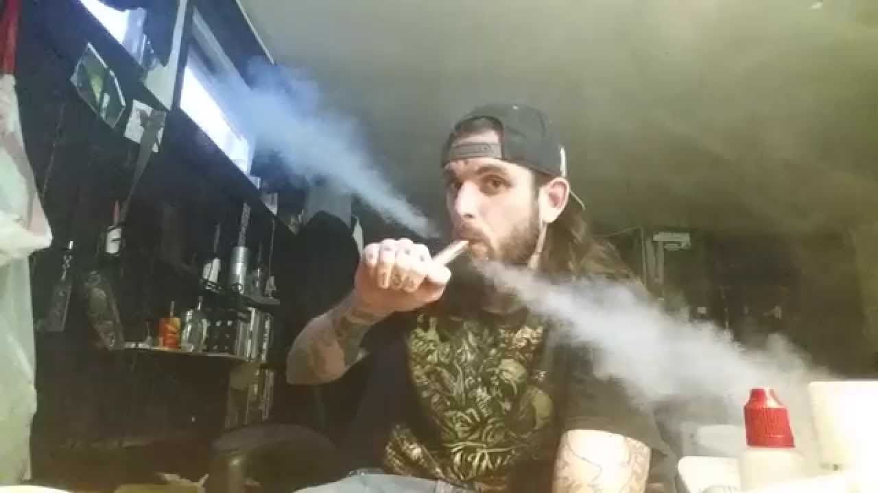 Mohawk Vapors | Sinful Strawberry | E-juice Review
